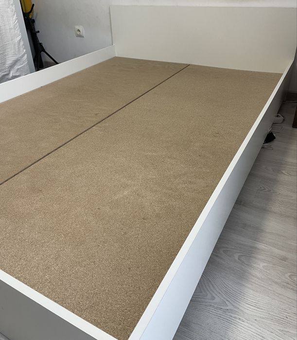 Vand pat 200x140 + saltea