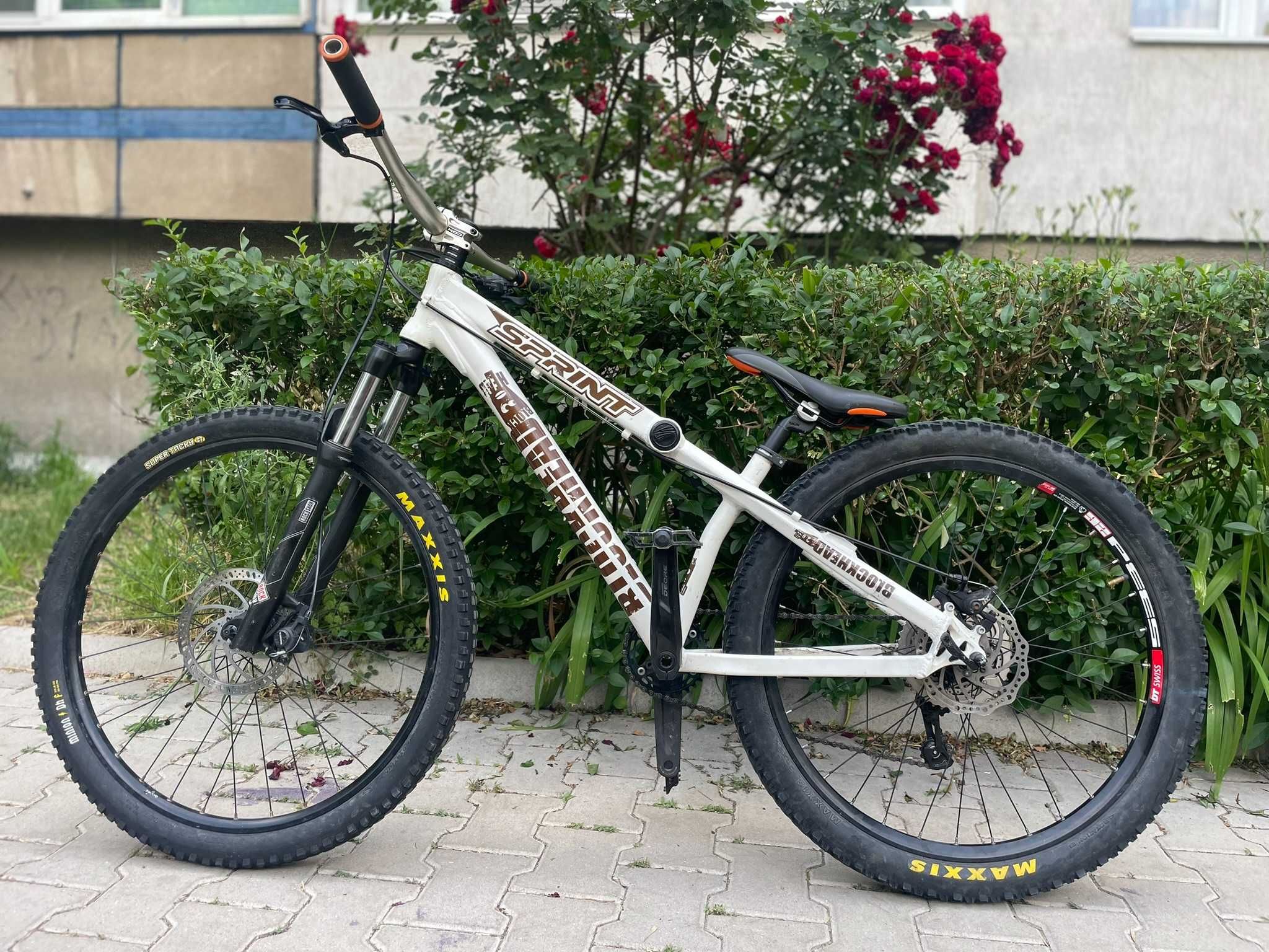 Продавам колело sprint blockhead 26 цола