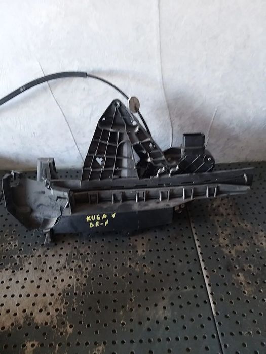 Broasca usa dreapta fata ford kuga 1 8v4as21812fa