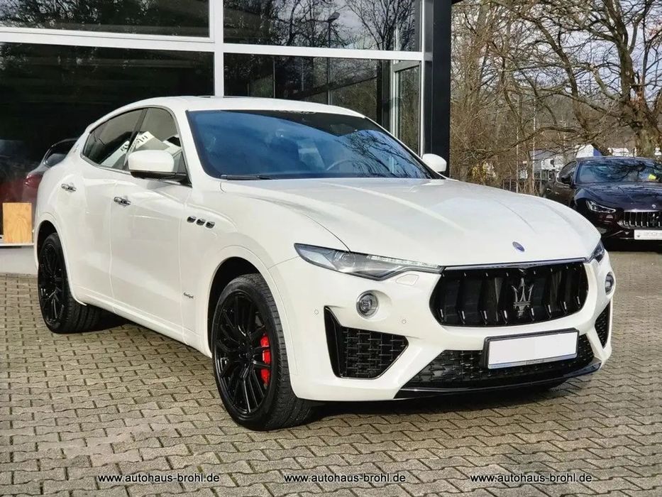 Maserati Levante Maserati Levante GranSport S Q4 430hp - Posibilitate Predare Leasing