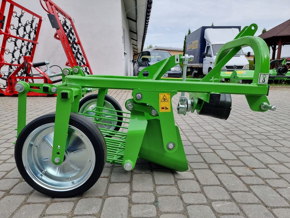 Masina de scos cartofi 1 randuri pentru mic tractor - Piese de schimb