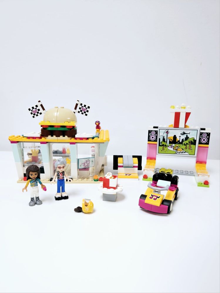Lego Friends 41349 - Drifting Diner (2018)