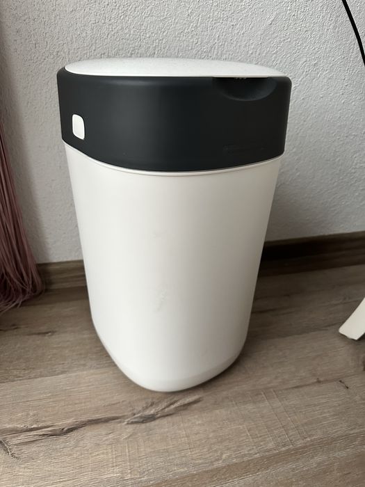 кош за бебешки памперси Томмee tippee +касета