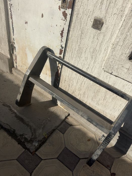 Таран, таран, кенгурятник