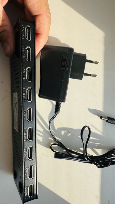 Продам Сплитер состояния хороший на фоте модель  стоит гугл пробейте в