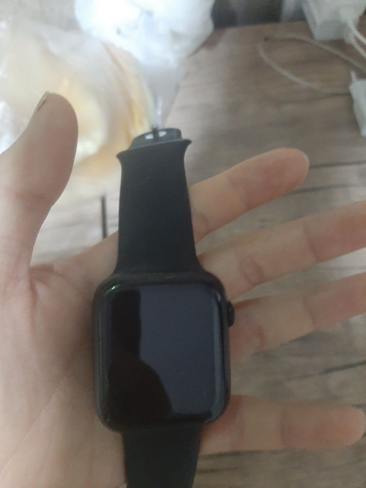 Smart Watch 200.000ming som