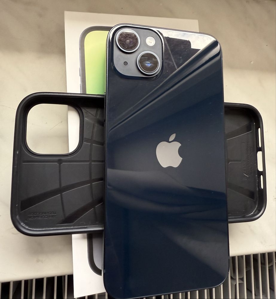iPhone 14 Plus 128GB, Midnight black, 5G, impecabil