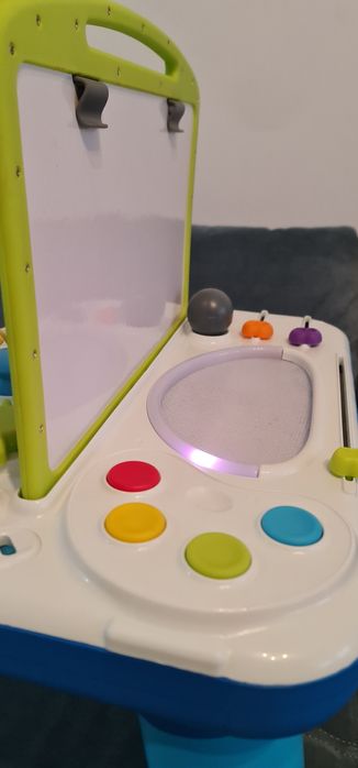 Centru activitati Baby Einstein curiosity table