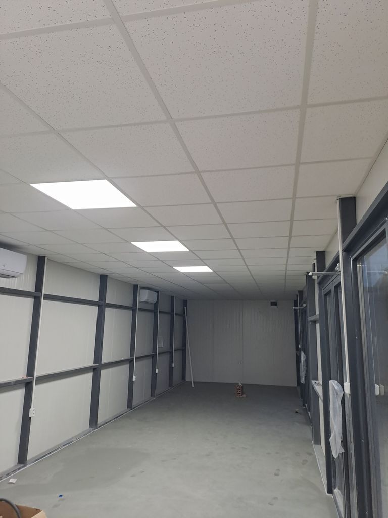 Дава се под наем Офис в Раковски - 70 кв.м за 510 € - Снимка #3