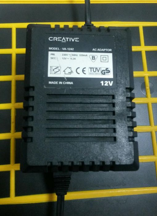 Блок питания(оригинал)12V~4.2А