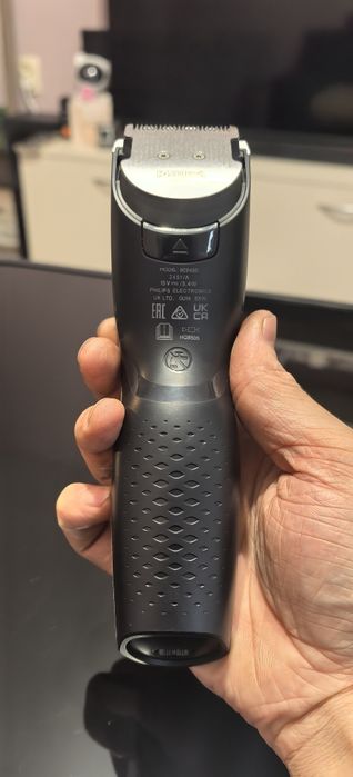Безжична машинка за подстригване Philips HC9450
