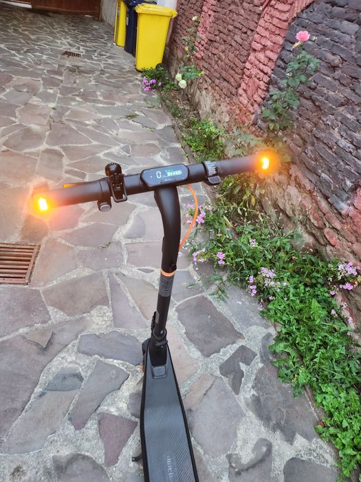 Trotinetă electrică Ninebot E2