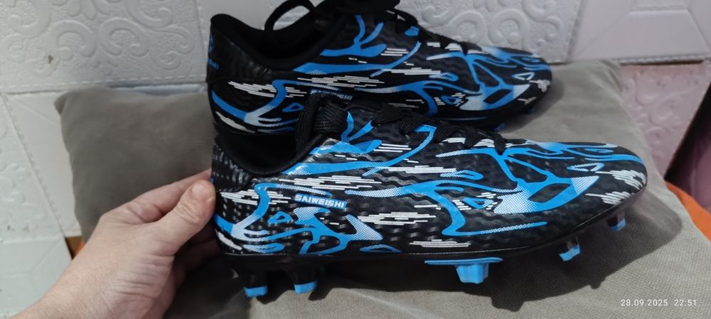 Бутсы новые. Мужские