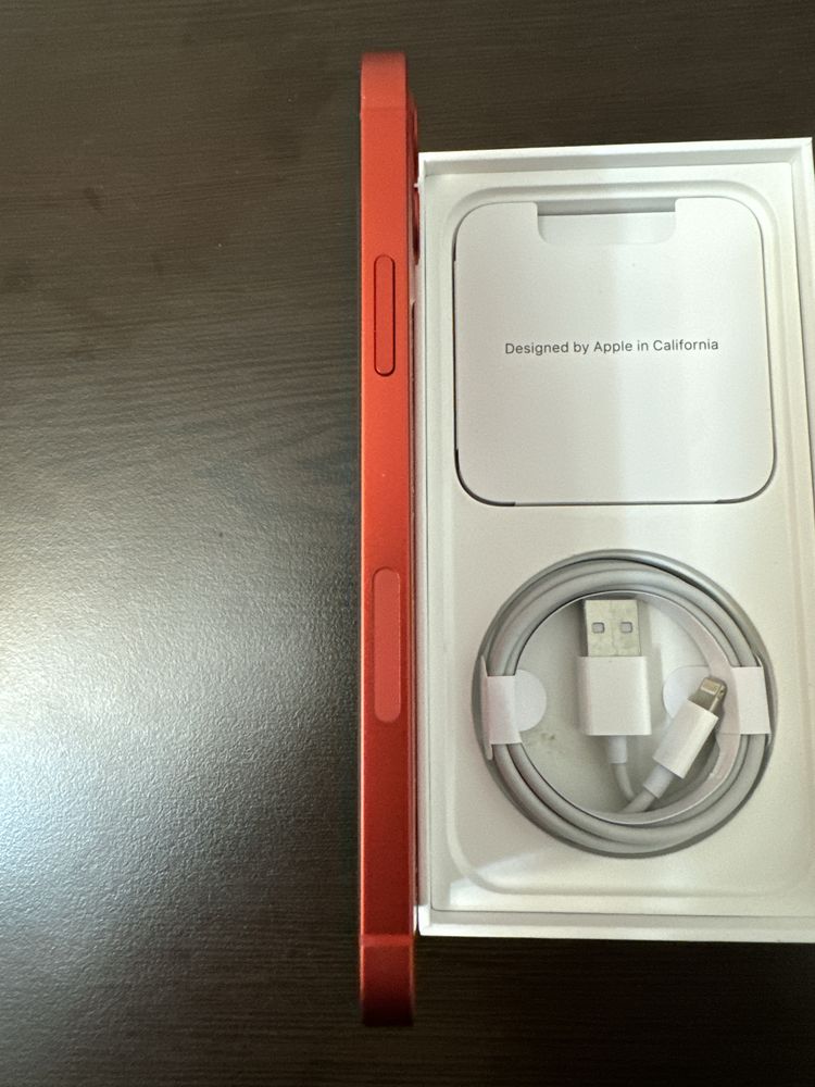 iPhone 12 64GB Product Red + пълен комплект