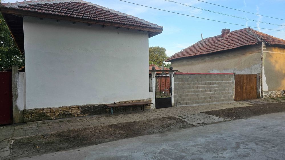 Къща в село Лехчево област Монтана