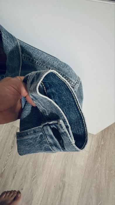 Geaca levis stare ca nouă