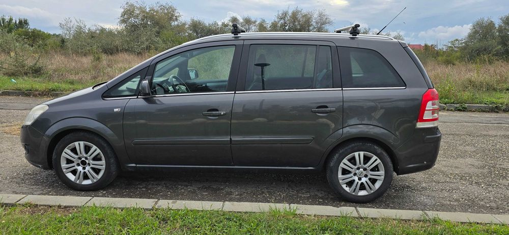Opel Zafira 2010 1.7cdti 7 locuri