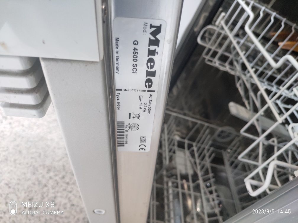 Съдомиялна Miele 45cм.за частично вграждане