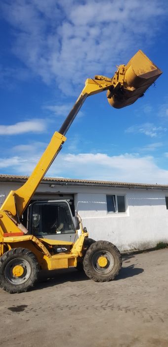 Incărcător telescopic JCB - 527-67 de 2.7 tone - Perkins