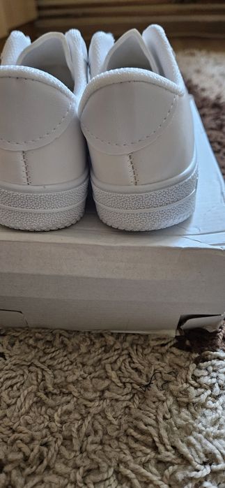 Adidasi fete/femei 37