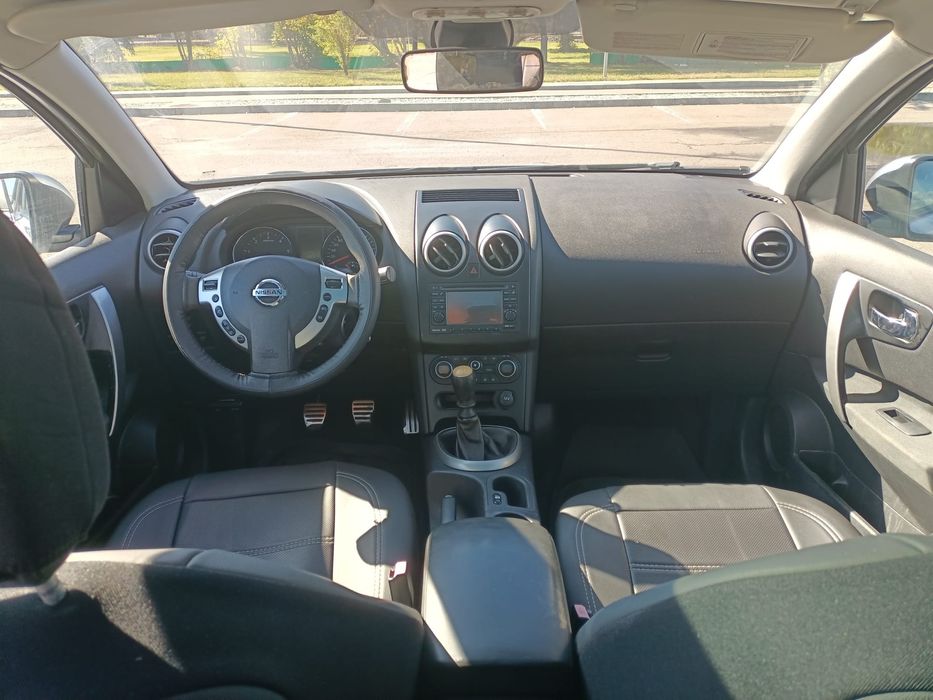 Nissan Qashqai 2012 1.6/131cp