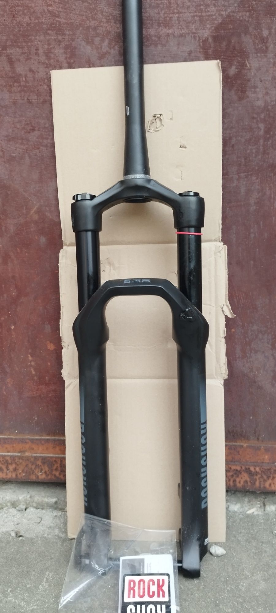 Rock shox 35 Gold Чисто нова вилка.