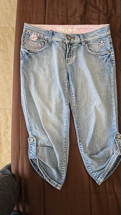 Blugi scurți/¾ damă, marca Reverse Jeans, mărimea L/40.