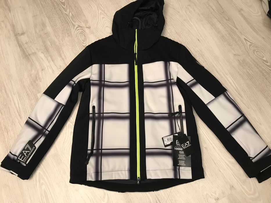Emporio Armani EA7 geaca ski M, autentica, retail 690 euro
