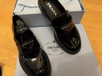 Prada loafers originali