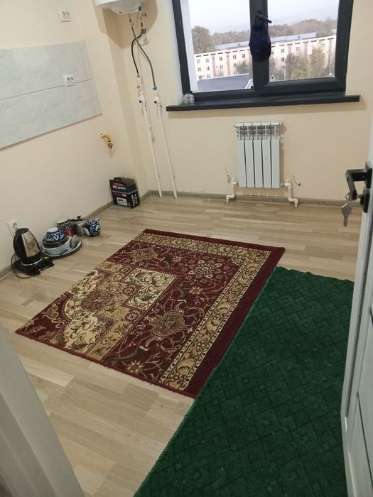 Сдаётся квартира в чирчике 2 мкн Навастройка 6 этаж