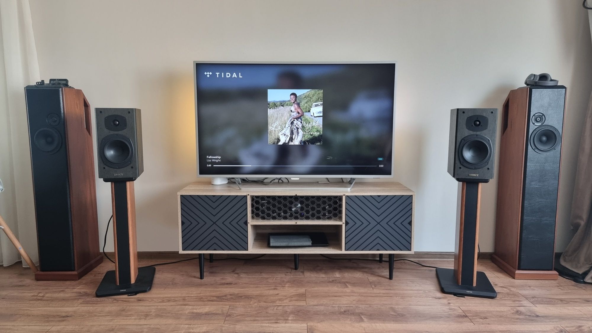 Tannoy mercury m2