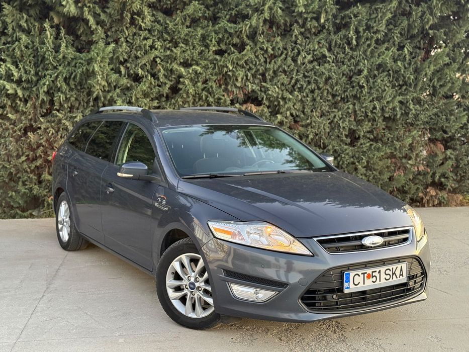 Ford Mondeo Climatronic - Navigatie - Pilot Automat