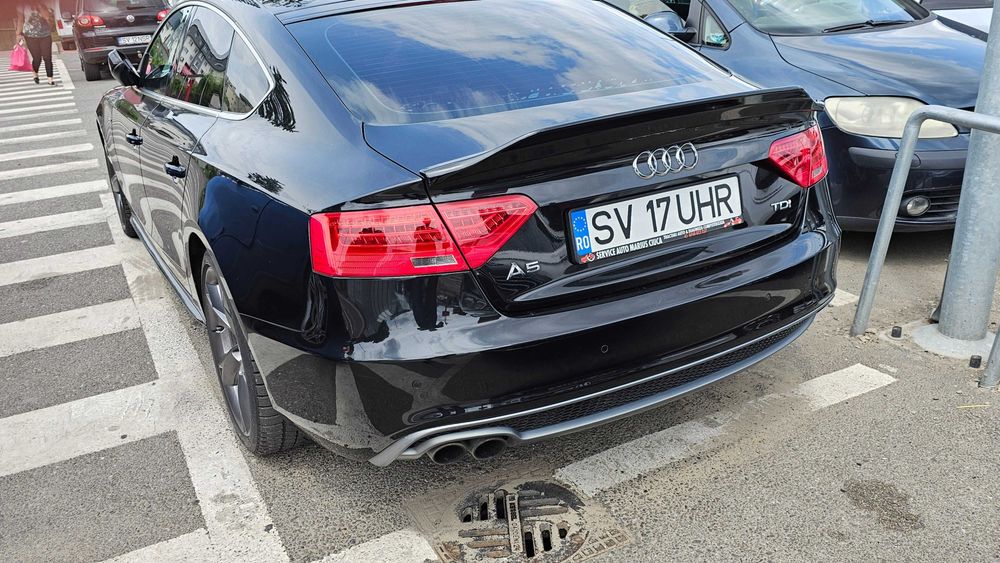 Vand urgent eleron audi a5