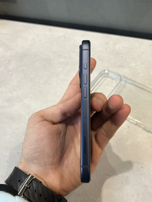 iPhone 17 Pro 256 GB Blue ГАРАНЦИЯ до 25/11/2027г