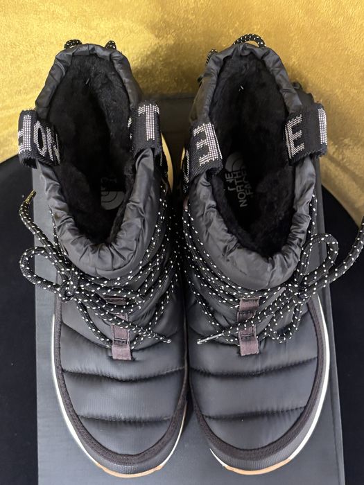 Vând cizme de zăpadă The North Face ThermoBall – ca noi