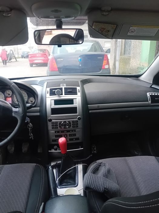 Peugeot 407 în stare buna de funcționare