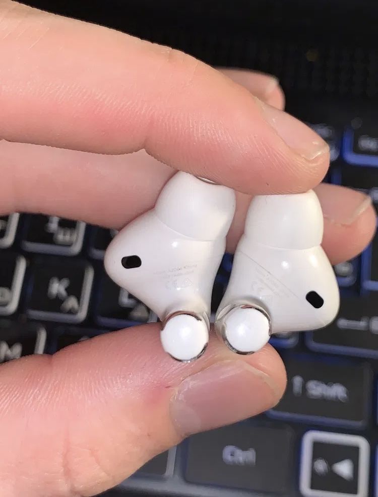 ™Apple AirPods Pro  Левый Правый Оргинал Наушник(A2083)(A2084)