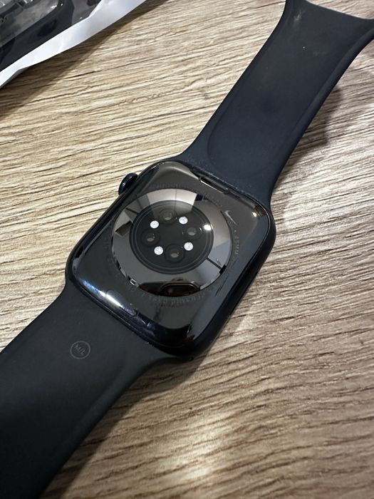 Apple Watch 7 45mm Cellular Nike