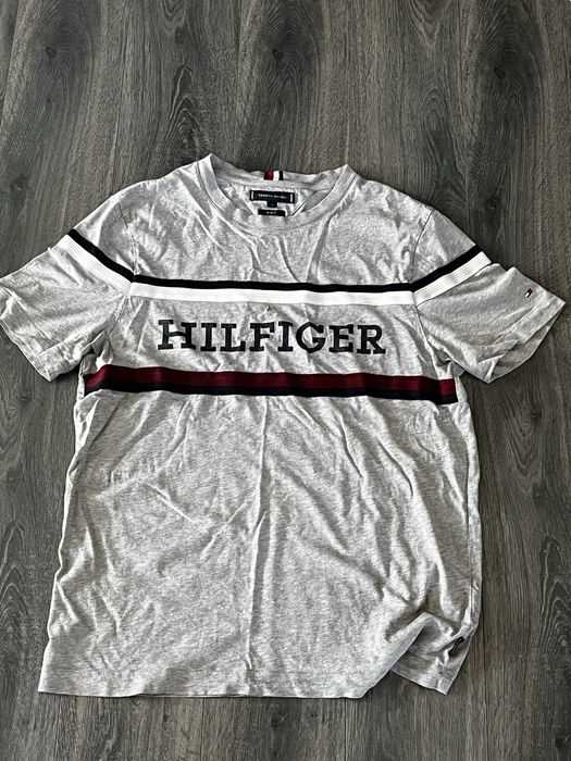 Тениска tommy hilfiger размер М