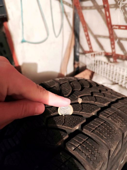 Джанти с гуми за Ауди в много добро състояние