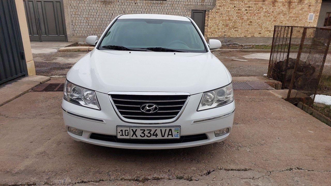 Hyundai Sonata sotiladi