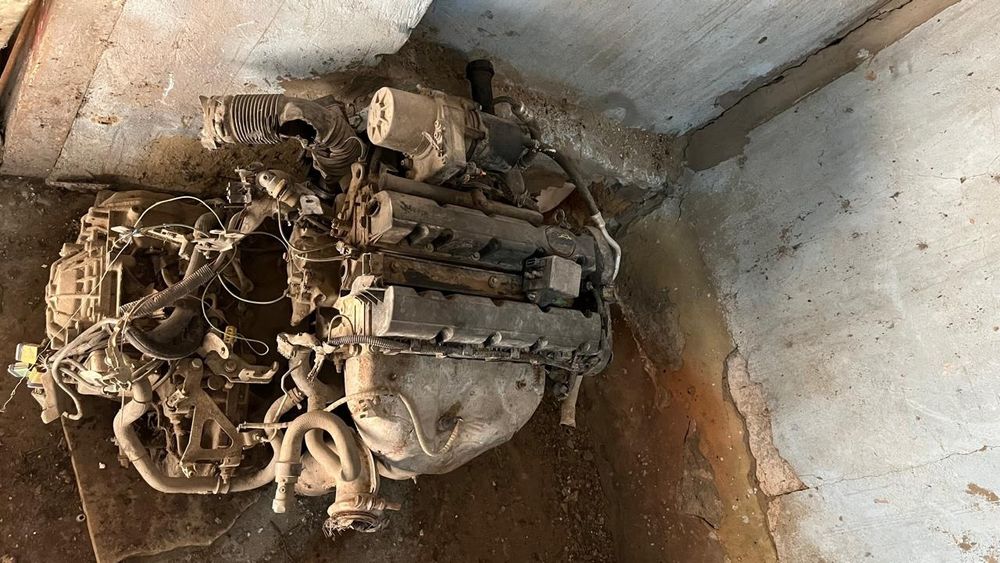 Двигатель  и АККП Пежо 307