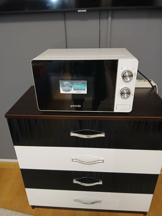 Vând cuptor cu microunde Gorenje