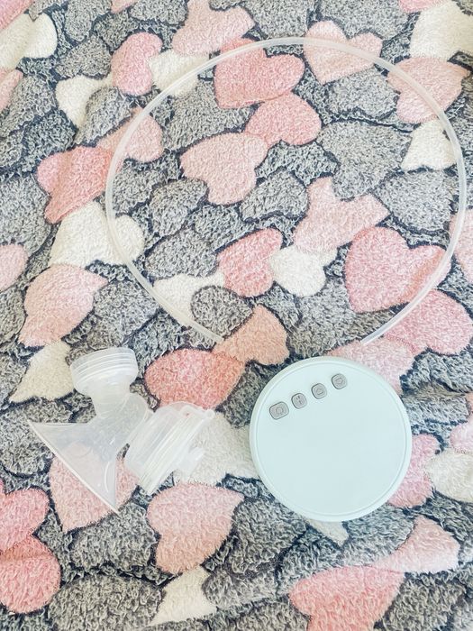 Молокоотсос, продам, почти не пользовалась