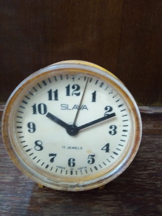 Часы будильник со звонком