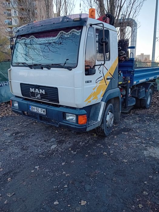 Vând Man 7,5 tone basculabil și cu macara