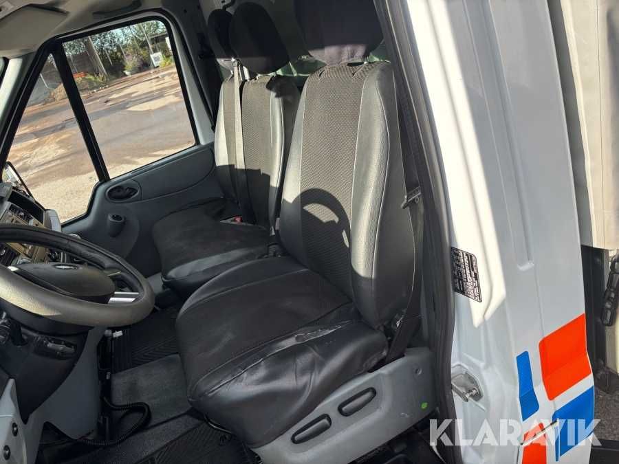 Ford Transit 2011