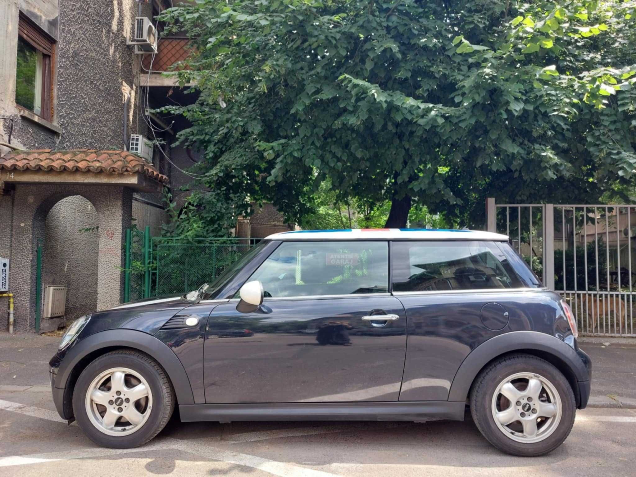 Mini Cooper benzina 1.6 cm³