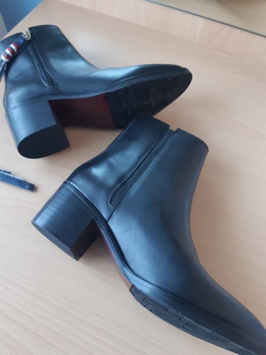 Оригинални Tommy Hilfiger, Ecco