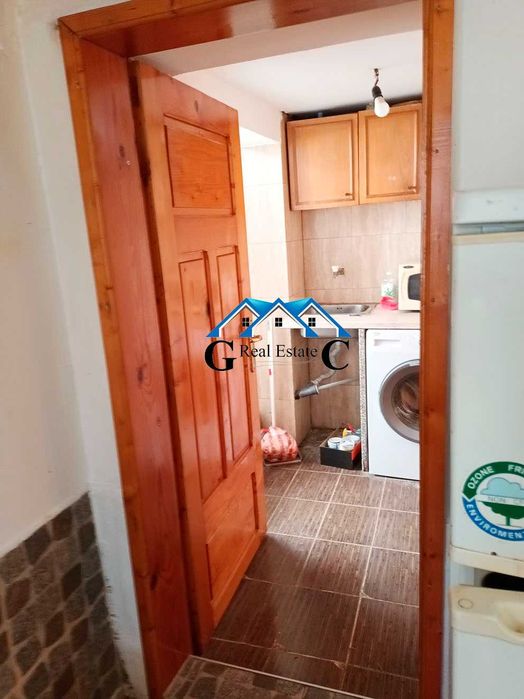 Дава се под наем Етаж от къща в Варна, Трошево - 12 кв.м за 153 € - Снимка #6